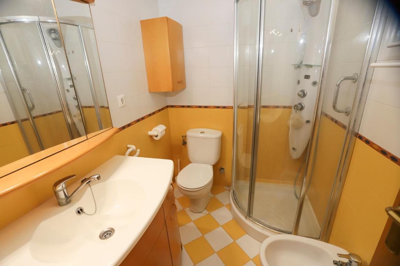 Differentflats Santa Rosa Apartment Salou Ngoại thất bức ảnh